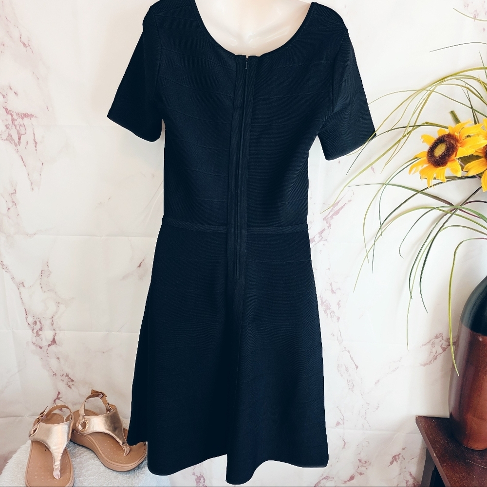 White House Black Market Black Fit Flare Dress Stretch Jersey Knit Small - Picture 5 of 7